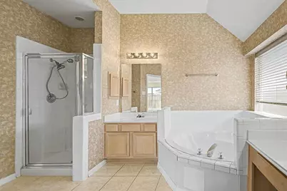 10943 Spruce Drive N, La Porte, TX 77571 - Photo 16