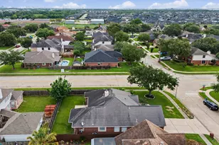 10943 Spruce Dr N, La Porte, TX 77571 - Photo 28