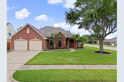 10943 Spruce Drive N, La Porte, TX 77571 - Photo 1