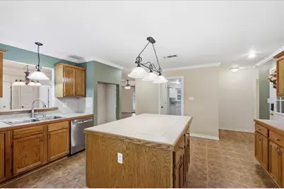 2564 Highland Park Drive, Orange, TX 77632 - Photo 16