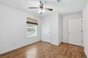 2564 Highland Park Dr, Orange, TX 77632 - Photo 32
