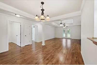 2564 Highland Park Drive, Orange, TX 77632 - Photo 8