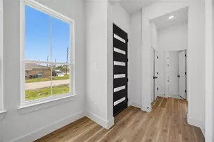 7900 Bowen St, Houston, TX 77051 - Photo 4