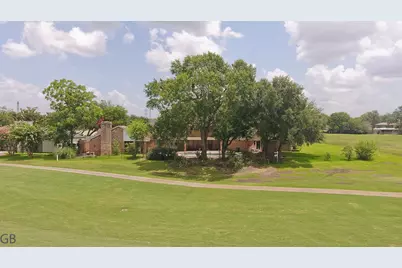 27 Charleston Street N, Sugar Land, TX 77478 - Photo 1