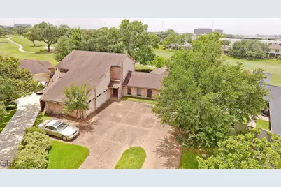 27 Charleston Street N, Sugar Land, TX 77478 - Photo 2