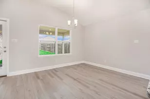 13421 Diamond Reef Ln, Texas City, TX 77568 - Photo 4