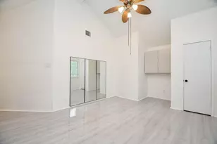 4371 Palmer Plantation Dr, Missouri City, TX 77459 - Photo 8