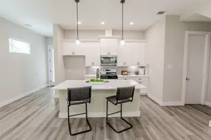 11 Wellford St, Houston, TX 77022 - Photo 6