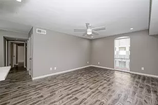 4645 Wild Indigo St, Houston, TX 77027 - Photo 12