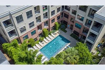 2700 Brazos Street #4517, Houston, TX 77006 - Photo 16