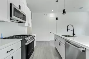 6015 Beall St, Houston, TX 77091 - Photo 12