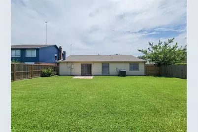 8530 Quail Burg Lane, Houston, TX 77489 - Photo 36