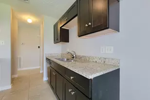 8530 Quail Burg Ln, Houston, TX 77489 - Photo 14