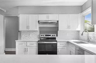 17826 Cluster Ct, Spring, TX 77379 - Photo 10