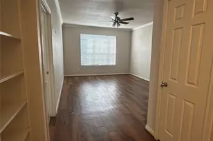 2255 Braeswood Park Dr, Houston, TX 77030 - Photo 18