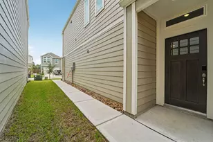 19919 Emerald Bnd Wy, Rosharon, TX 77346 - Photo 2