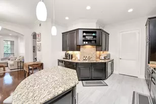 2120 Kipling St, Houston, TX 77098 - Photo 8