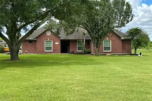1614 Avenue Q, Santa Fe, TX 77510 - Photo 2
