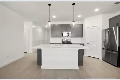 7711 Jade Crest Drive, Angleton, TX 77515 - Photo 6