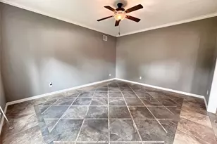 3203 Emerald Grove Dr, Houston, TX 77345 - Photo 6