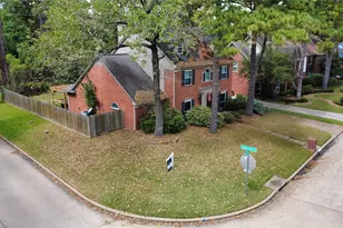 3203 Emerald Grove Dr, Houston, TX 77345 - Photo 46