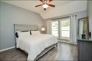 16911 Tranquil Dr, Sugar Land, TX 77498 - Photo 12