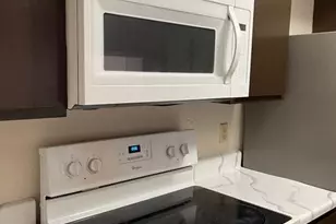 2820 S Bartell Dr, Houston, TX 77054 - Photo 6