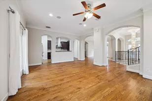 607 Oakley St, Houston, TX 77006 - Photo 10