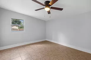 4218 Crenshaw St, Houston, TX 77017 - Photo 12