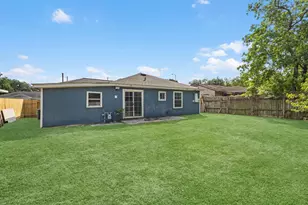 4218 Crenshaw St, Houston, TX 77017 - Photo 14