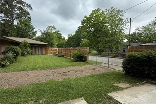 905 Persimmon Ave, Lufkin, TX 75904 - Photo 8