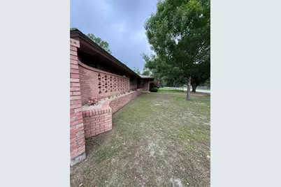 905 Persimmon Avenue, Lufkin, TX 75904 - Photo 4