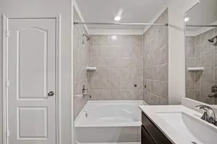 15723 Autumn Chicory Dr, Houston, TX 77044 - Photo 20