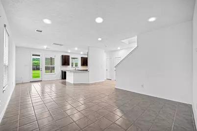15723 Autumn Chicory Drive, Houston, TX 77044 - Photo 4