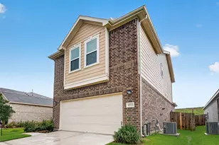 15723 Autumn Chicory Dr, Houston, TX 77044 - Photo 2