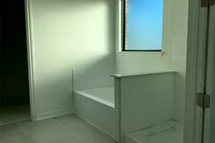 32303 Sweet Spruce Cir, Conroe, TX 77385 - Photo 10