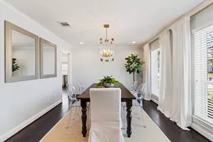 11210 Ivyridge Rd, Houston, TX 77043 - Photo 10