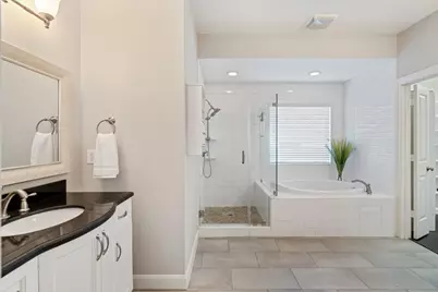 11210 Ivyridge Road, Houston, TX 77043 - Photo 26