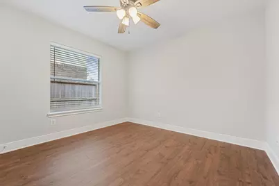 22 Wimberly Way, The Woodlands, TX 77385 - Photo 8