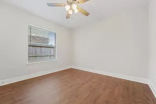22 Wimberly Way, The Woodlands, TX 77385 - Photo 8