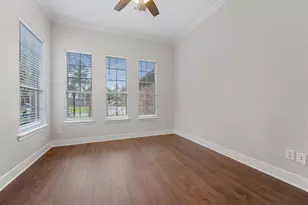 22 Wimberly Way, The Woodlands, TX 77385 - Photo 4