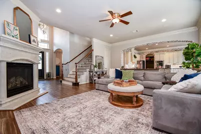 8906 Majesty Lane, Richmond, TX 77469 - Photo 18