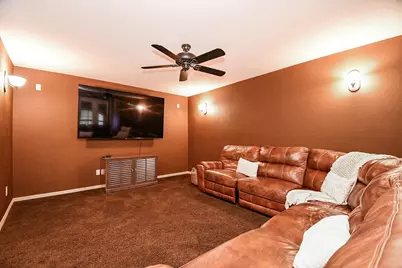 8906 Majesty Lane, Richmond, TX 77469 - Photo 32