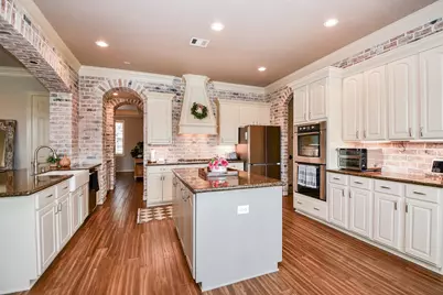 8906 Majesty Lane, Richmond, TX 77469 - Photo 22