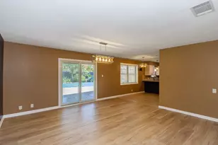 1846 Acacia Cir, Freeport, TX 77541 - Photo 10