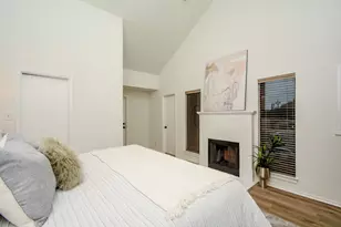 820 Harold St, Houston, TX 77006 - Photo 18