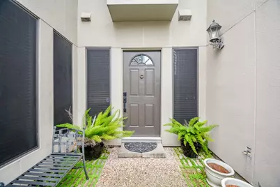 820 Harold Street, Houston, TX 77006 - Photo 1