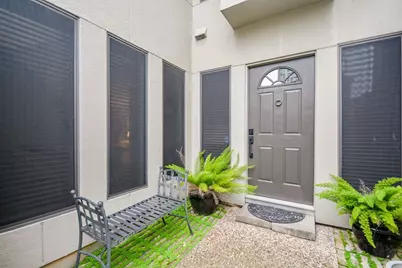 820 Harold Street, Houston, TX 77006 - Photo 2