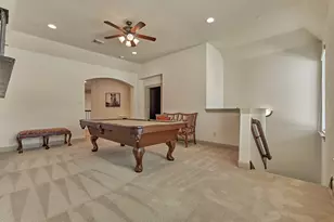 87 S Veilwood Cir, The Woodlands, TX 77382 - Photo 34