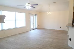 4923 Callery Creek Dr, Houston, TX 77053 - Photo 20